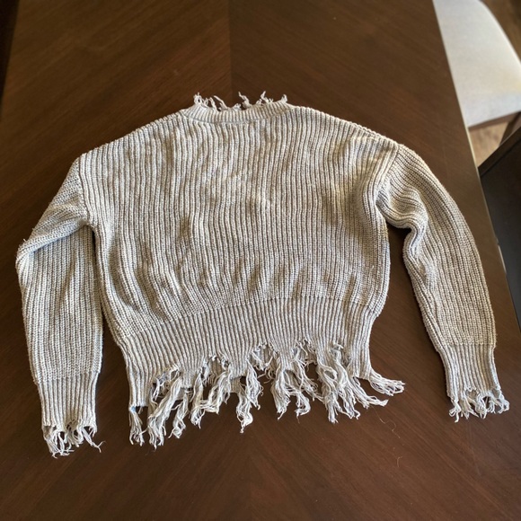 Grey sweater - Picture 2 of 3